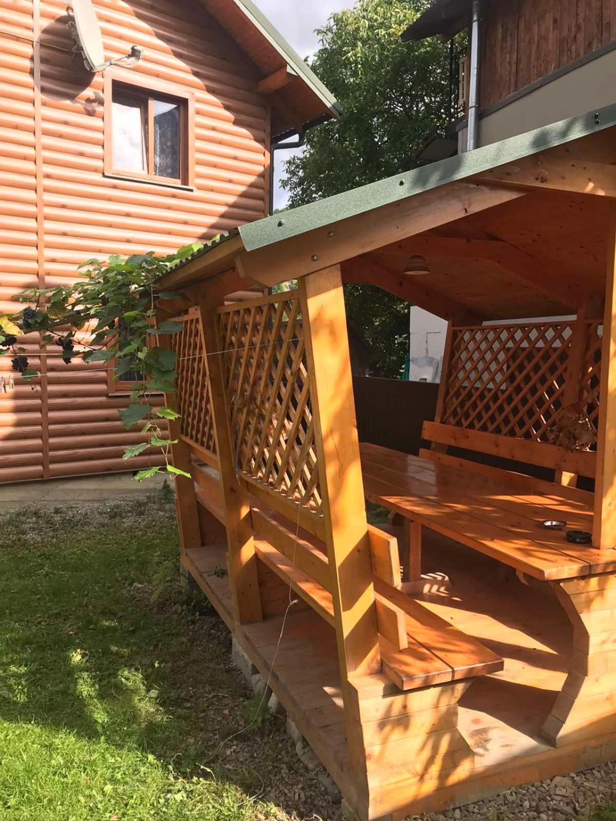 Hotel Базилік Jaremtsche Exterior foto